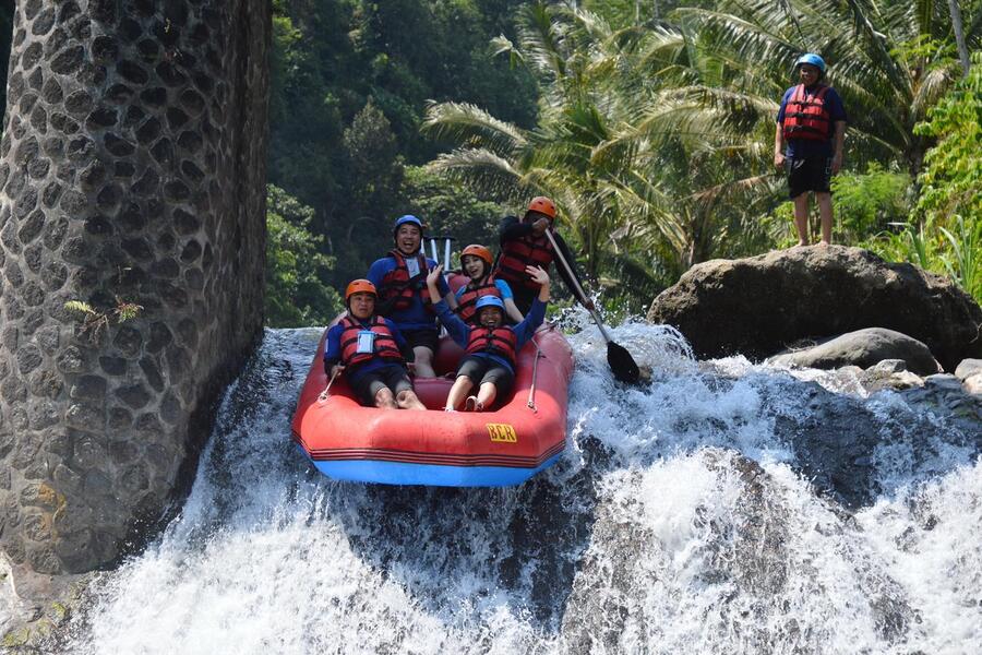 Challenge Of Rafting in Telaga Waja For Adrenaline Lovers